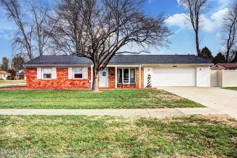 2401 Silverbrook Ave, Louisville, KY 40220