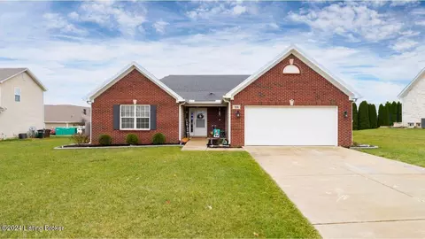 194 Crown Ct, Mount Washington, KY 40047
