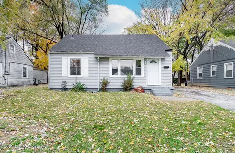 1719 Model Rd, Louisville, KY 40216