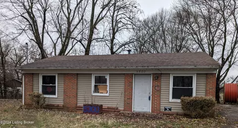 5300 Mansfield Ct, Louisville, KY 40218