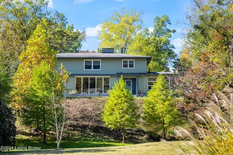 2316 Seneca Valley Rd, Louisville, KY 40205