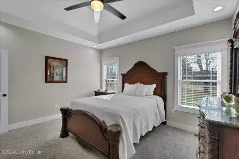 915 Stringer Ln, Mount Washington, KY 40047 photo 22