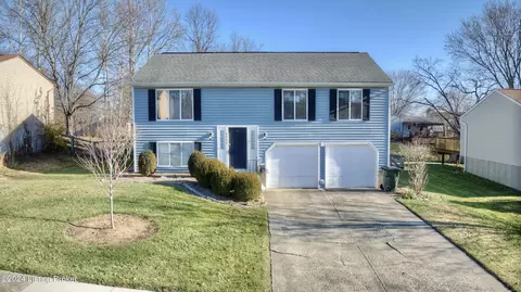 4132 Circlewood Dr, Erlanger, KY 41018