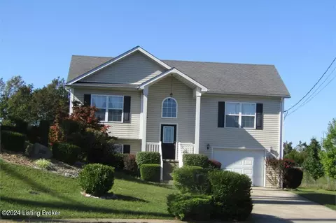 148 Daneswood Ct, Radcliff, KY 40160
