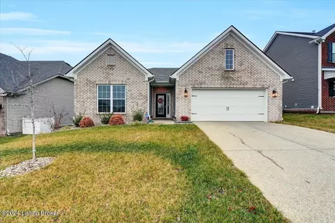 16301 Spitfire Lake Path, Louisville, KY 40245