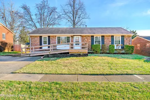 12222 Ledges Dr, Louisville, KY 40243