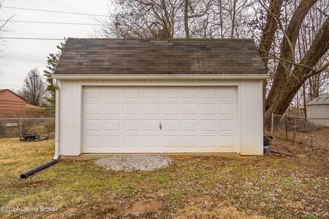 258 Stringer Ln, Mount Washington, KY 40047 photo 52