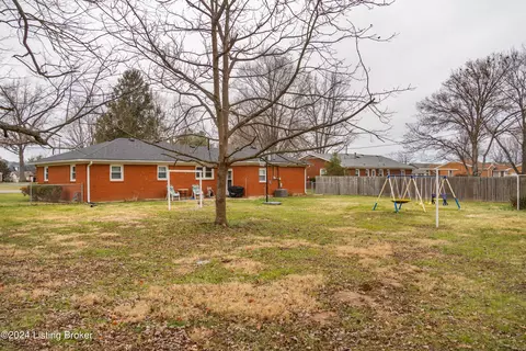 258 Stringer Ln, Mount Washington, KY 40047 photo 53