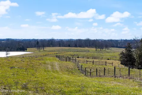 1277 Nevins Station Rd, Lawrenceburg, KY