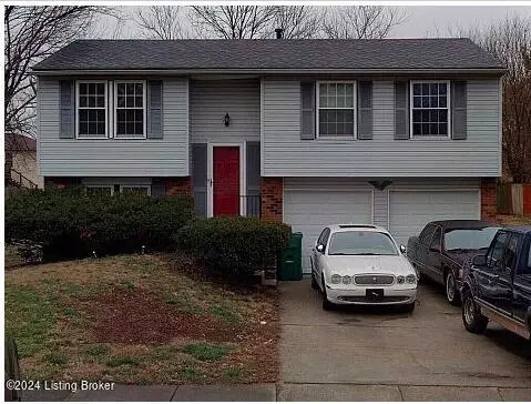 4411 Shenandoah Dr, Louisville, KY 40241