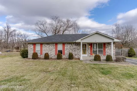 498 Eastview Dr, Shepherdsville, KY 40165