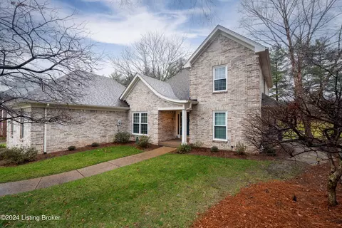 9410 Felsmere Cir, Louisville, KY 40241