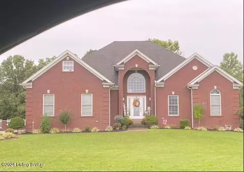353 Grand Ave, Shepherdsville, KY 40165