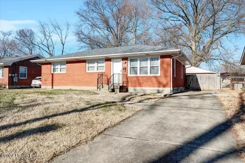 5913 Middlerose Cir, Louisville, KY 40272