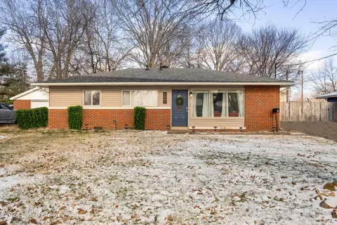 6007 Reigh Count Dr, Louisville, KY 40272