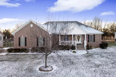 183 Cedar Place Dr, Shepherdsville, KY 40165
