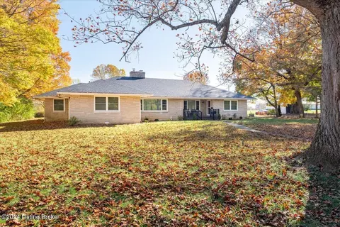 512 Kentucky St, La Grange, KY 40031