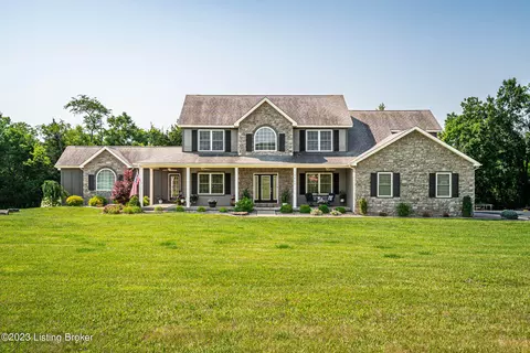 3200 Old Clark Station Rd, Fisherville, KY 40023