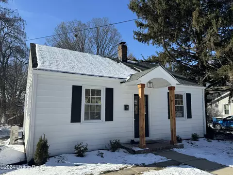 302 N Fifth Ave, La Grange, KY 40031