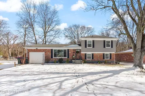6703 Fernview Rd, Louisville, KY 40291