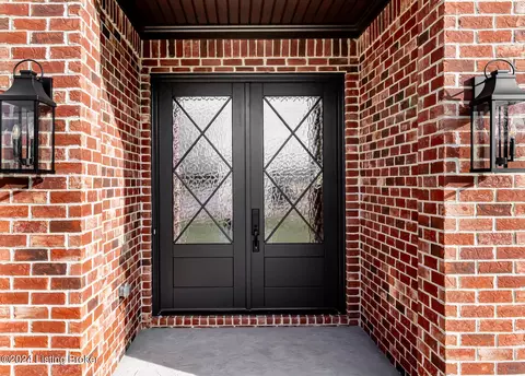 Entry Way - 5560 Old Vincennes Rd, Floyds Knobs, IN 47119 photo 1 of 12