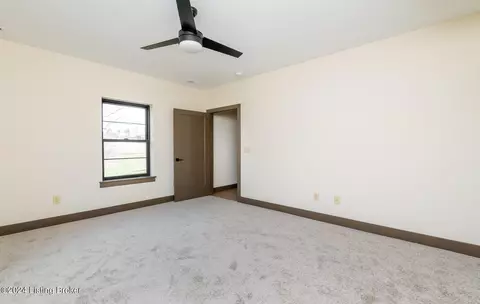Bedroom - 5560 Old Vincennes Rd, Floyds Knobs, IN 47119 photo 3 of 3