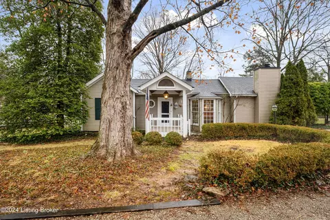 10818 Ward Ave, Louisville, KY 40223