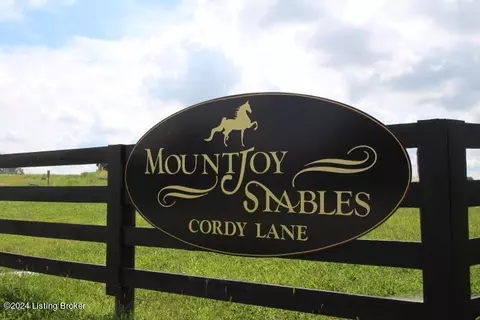 1021 Cordy Ln, Lawrenceburg, KY 40342