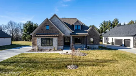 5708 Secretariat Way, Jeffersonville, IN 47130