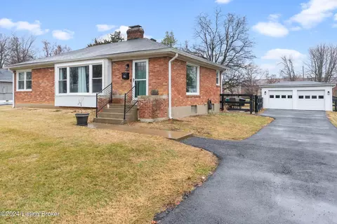 615 Grant Ave, Louisville, KY 40222