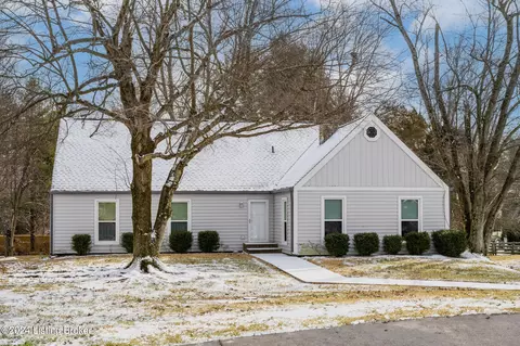 13000 Larkspur Ln, Prospect, KY 40059