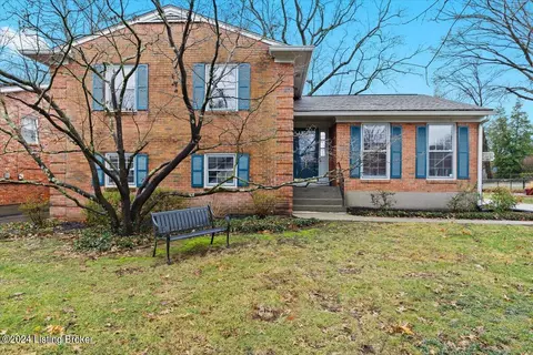 3607 Glencreek Ln, Louisville, KY 40218