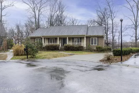 301 Hidden Oak Way, Louisville, KY 40222
