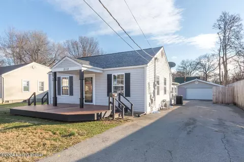 2112 West Ln, Louisville, KY 40216