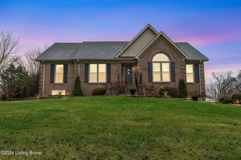 3701 Charleston Way, Shelbyville, KY 40065