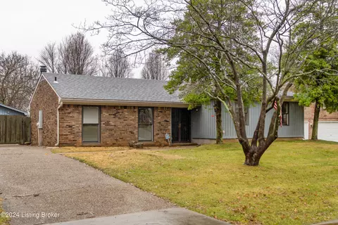 4602 Yocumshire Dr, Louisville, KY 40299