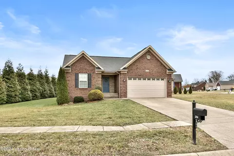 284 Hill Terrace Dr, Mount Washington, KY 40047