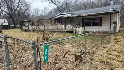 206 Highland Ave, Boston, KY 40107