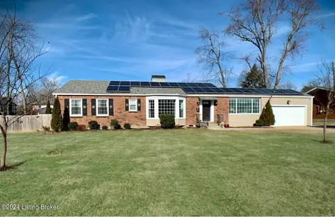 1 Cardwell Way, Louisville, KY 40220