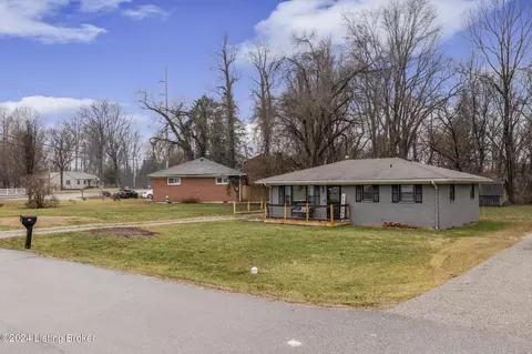 103 E Loma Vista Dr, Jeffersonville, IN 47130