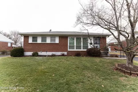 3609 Windward Way, Louisville, KY 40220