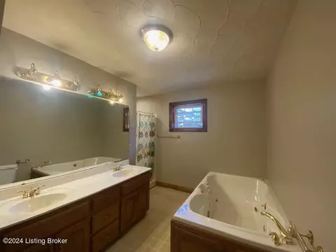 9143 Loretto Rd, Loretto, KY 40037 photo 11