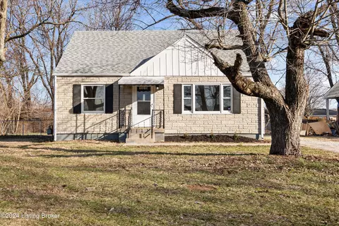 13315 Meadowlawn Dr, Louisville, KY 40272