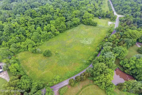 2502 S Pope Lick Rd, Louisville, KY 40299