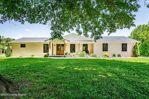 7710 Highway 150, Greenville, IN 47124
