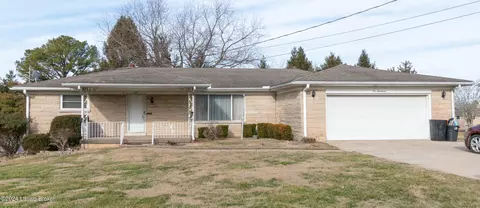 517 Jimwood Dr, Vine Grove, KY 40175