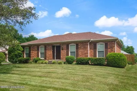 8019 Harrodwood Ct, Louisville, KY 40291