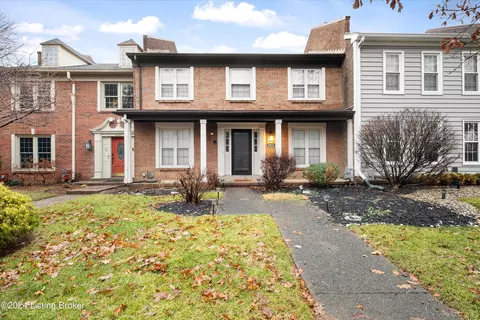 9539 Wessex Pl, Louisville, KY 40222