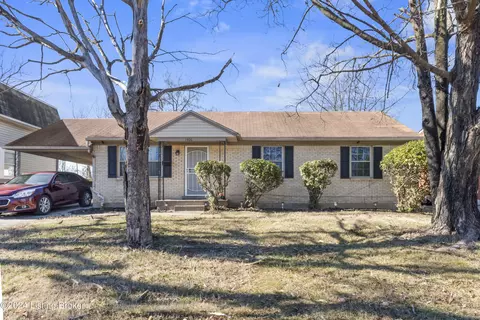1406 Cunningham Ct, Louisville, KY 40211