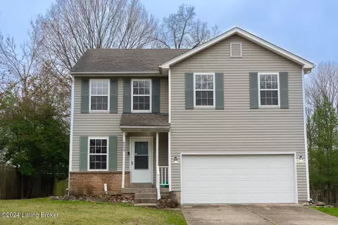 6504 Beech Grove Ct, Louisville, KY 40229